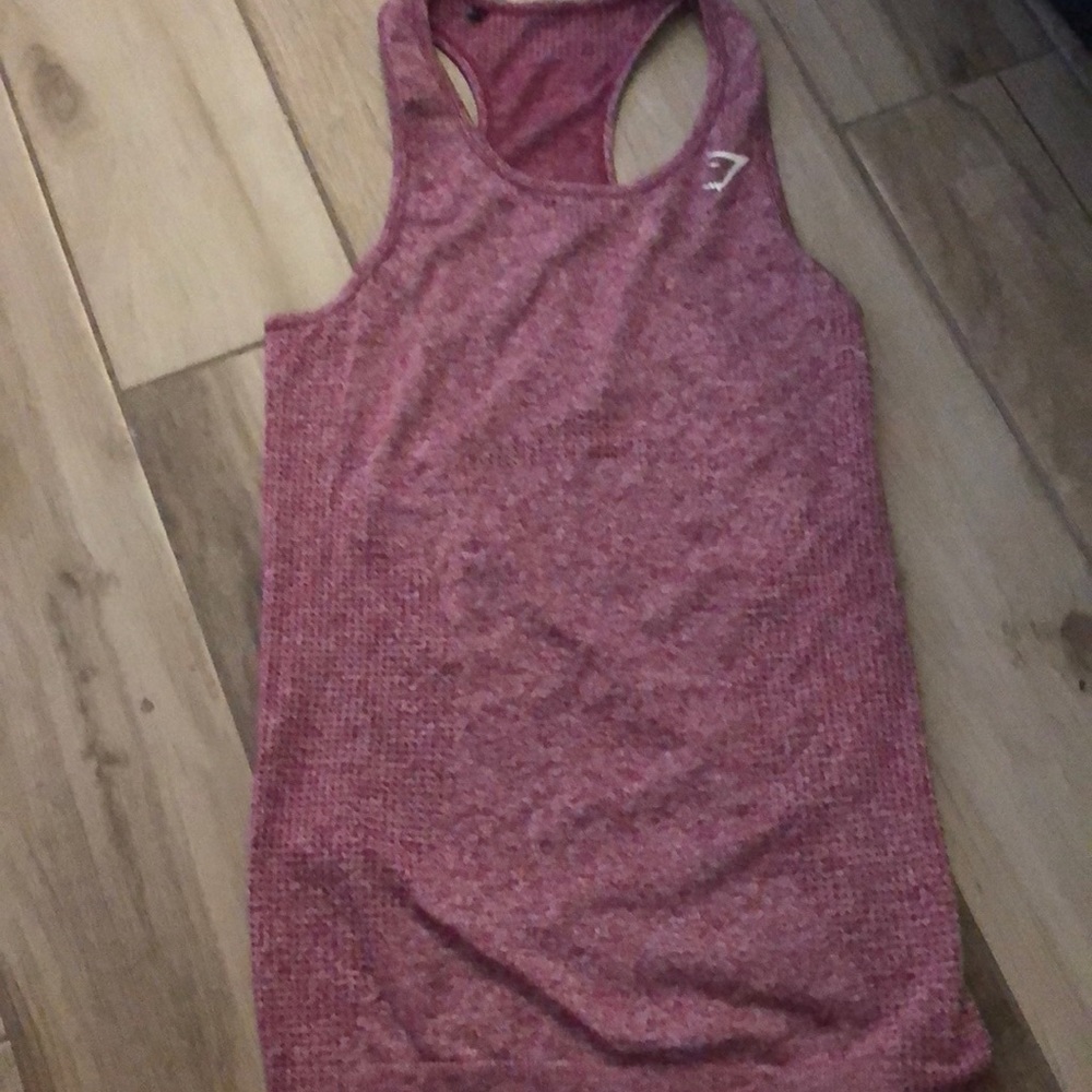 Gymshark top - medium